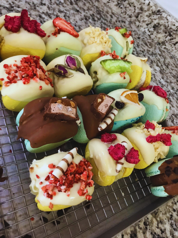 French McRon " Makaron Hediye Kutusu 900 Gr "İstanbul Özel Teslimat